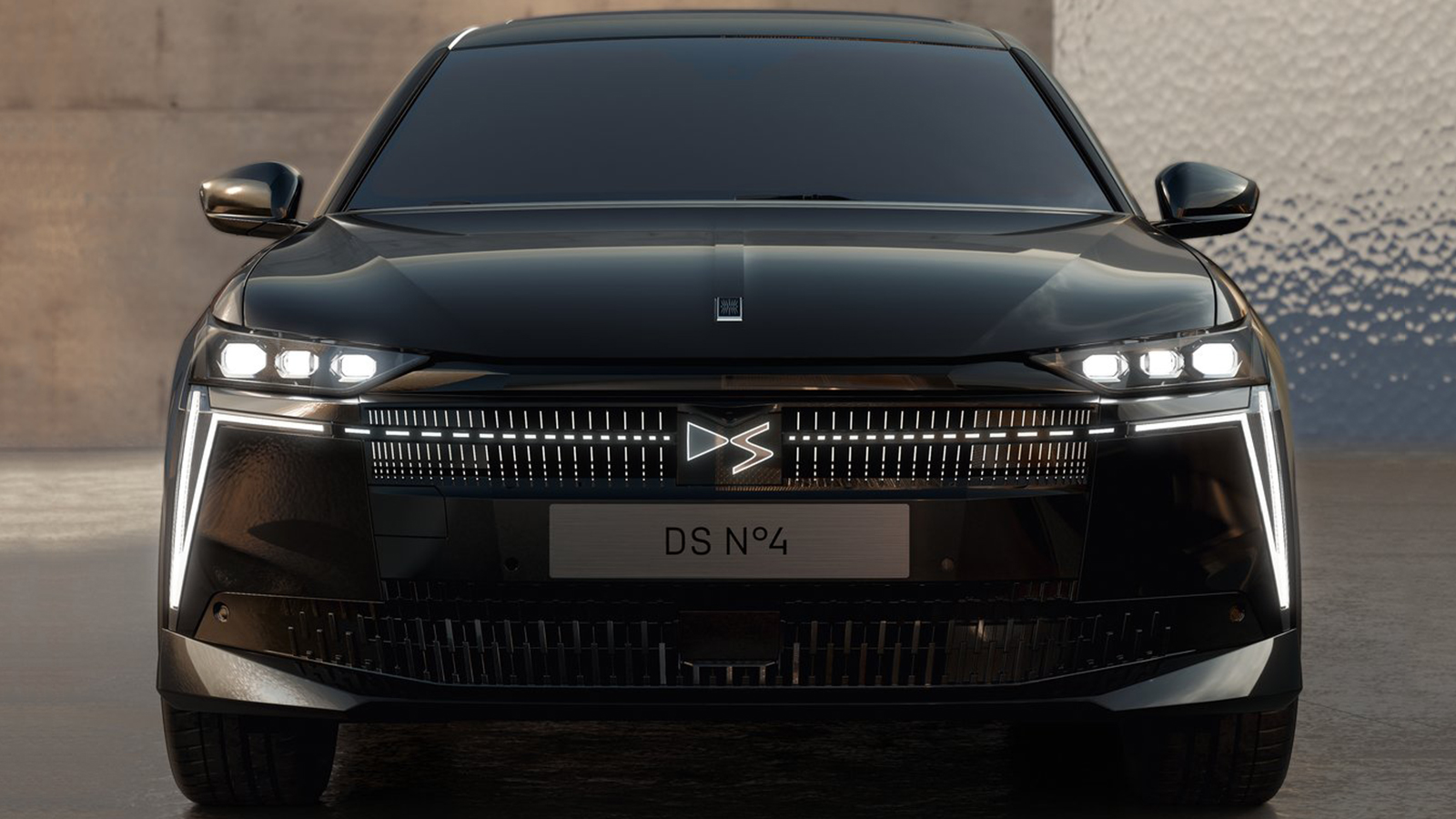 Το DS4 έγινε DS Νο4 και παρουσιάστηκε επίσημα!